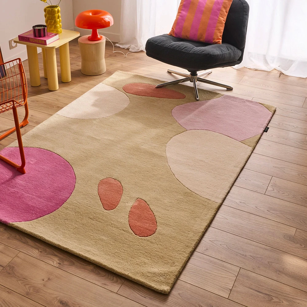 Tapis en laine multicolore aux motifs géométriques 133x190cm